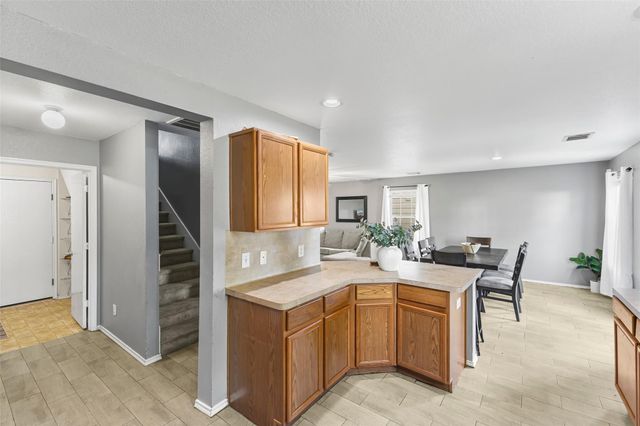 9439 Gnarled Chestnut Court, Houston, TX 77075