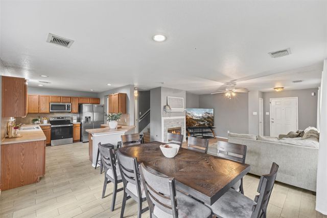 9439 Gnarled Chestnut Court, Houston, TX 77075