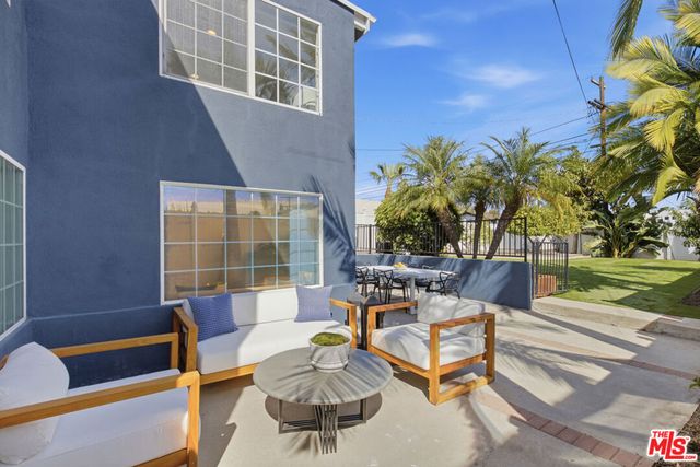 4250 York Boulevard, Los Angeles, CA 90065