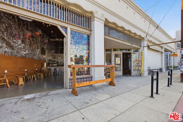 4250 York Boulevard, Los Angeles, CA 90065