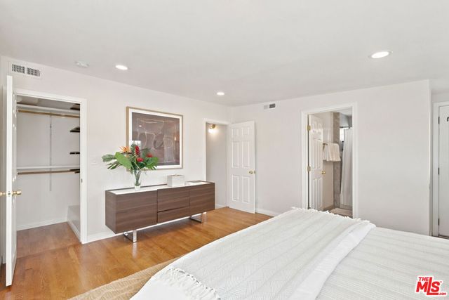 4250 York Boulevard, Los Angeles, CA 90065