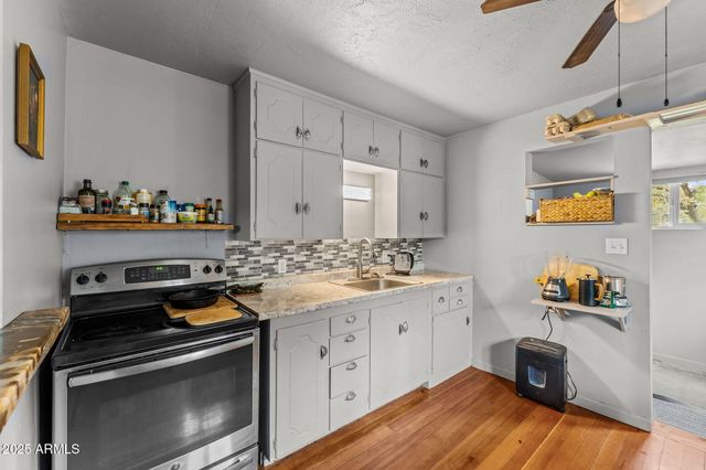 16610 W Walnut Drive, Yarnell, AZ 85362