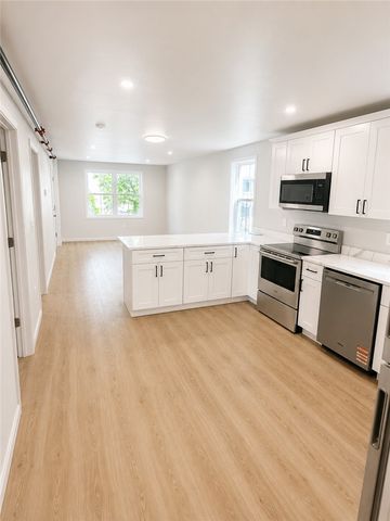 134 Florence Street 1, Providence, RI 02909