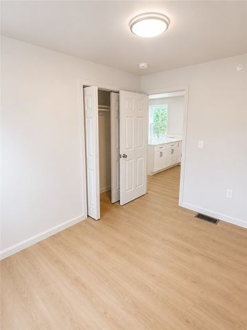 134 Florence Street 1, Providence, RI 02909