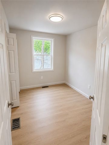 134 Florence Street 1, Providence, RI 02909