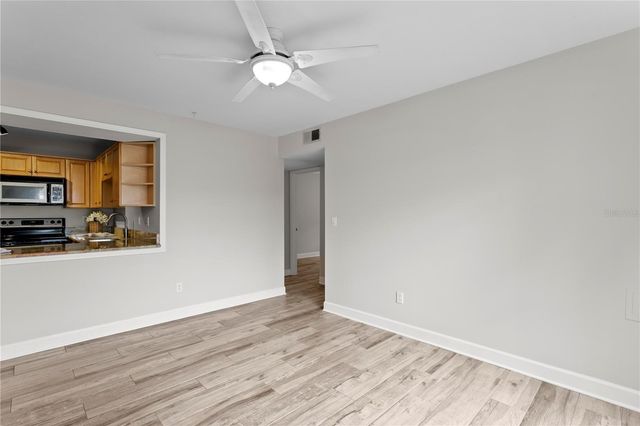 606 S ALBANY AVENUE 17, Tampa, FL 33606