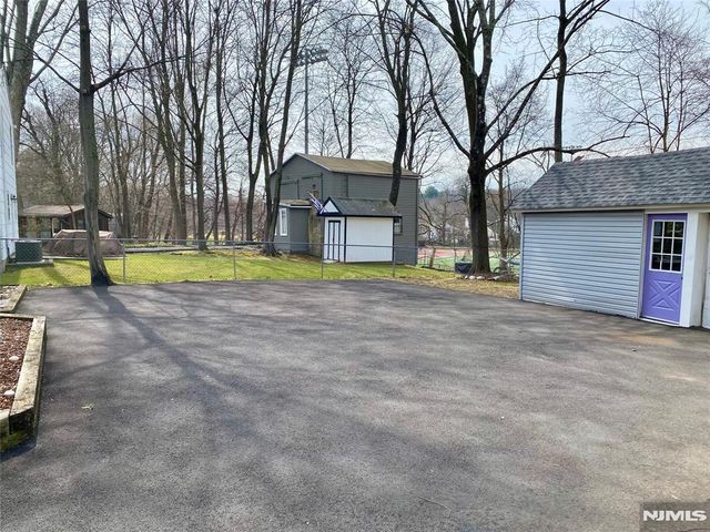 26 S Maple Avenue 2, Park Ridge, NJ 07656