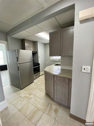 26 S Maple Avenue 2, Park Ridge, NJ 07656