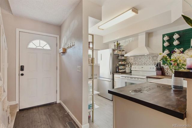 2961 W 81st Avenue A, Westminster, CO 80031