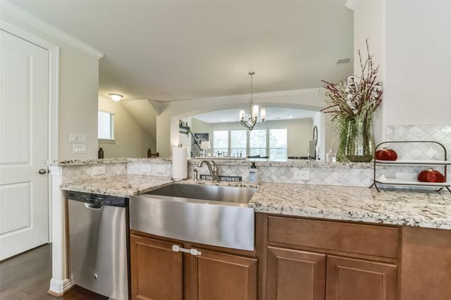 1517 Miles Oaks Place, Houston, TX 77043