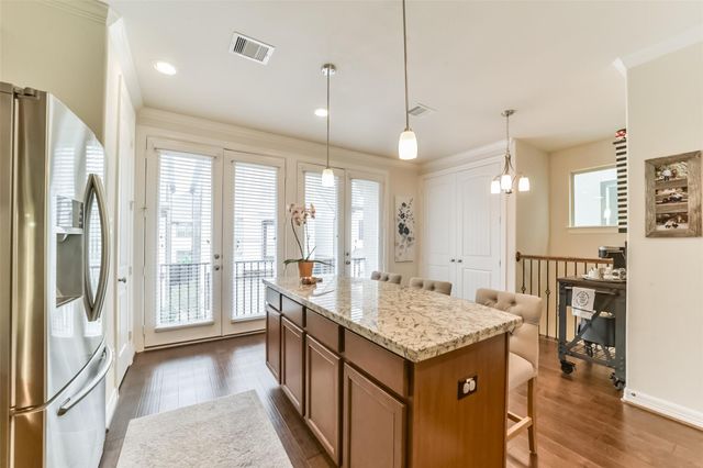 1517 Miles Oaks Place, Houston, TX 77043