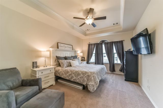 1517 Miles Oaks Place, Houston, TX 77043