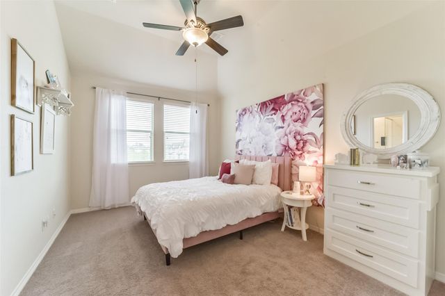 1517 Miles Oaks Place, Houston, TX 77043