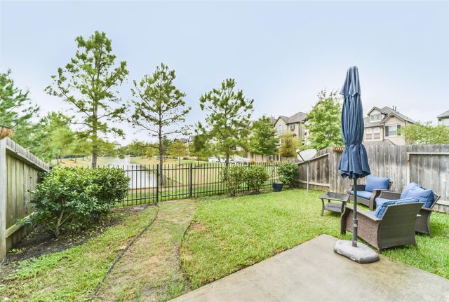 1517 Miles Oaks Place, Houston, TX 77043