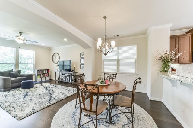1517 Miles Oaks Place, Houston, TX 77043