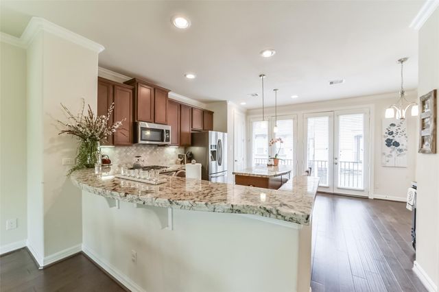 1517 Miles Oaks Place, Houston, TX 77043