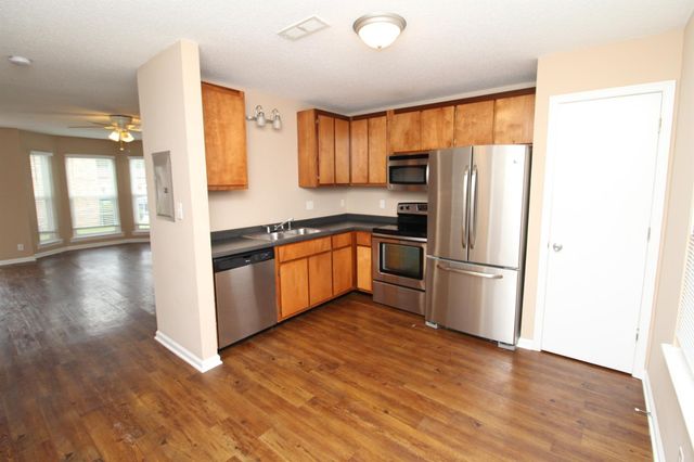 2446 Caroline Dr Unit B, Clarksville, TN 37042