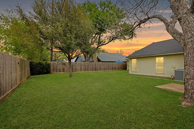 4647 Glenvillage Street, Houston, TX 77084