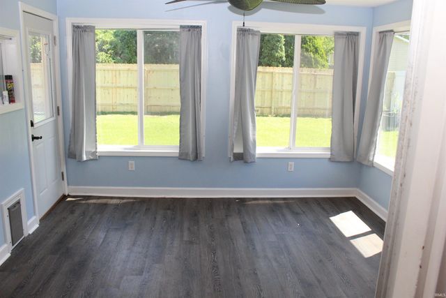 7601 Bellemeade Avenue, Evansville, IN 47715
