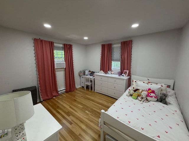 23 Lambert Cir, Marlborough, MA 01752