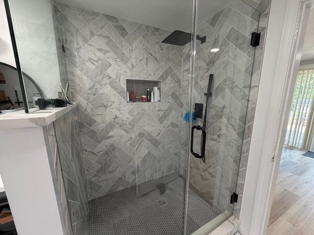 23 Lambert Cir, Marlborough, MA 01752
