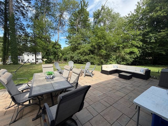 23 Lambert Cir, Marlborough, MA 01752