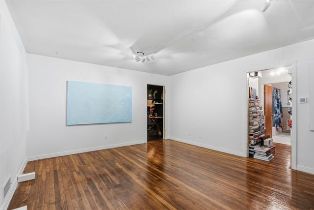 2517 Wayside Avenue, Fort Worth, TX 76110