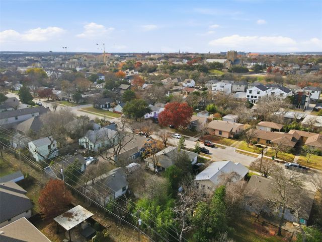 2517 Wayside Avenue, Fort Worth, TX 76110