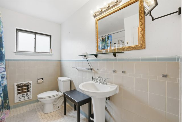 2517 Wayside Avenue, Fort Worth, TX 76110