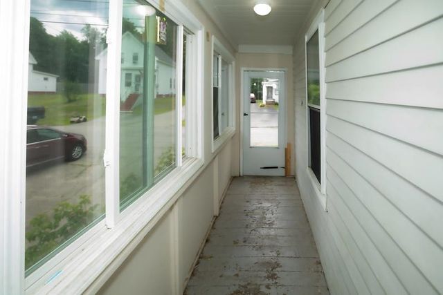 17 Morton Avenue, Rochester, NH 03867