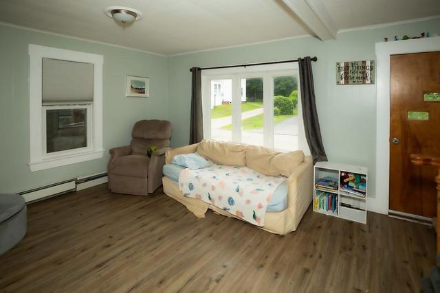 17 Morton Avenue, Rochester, NH 03867