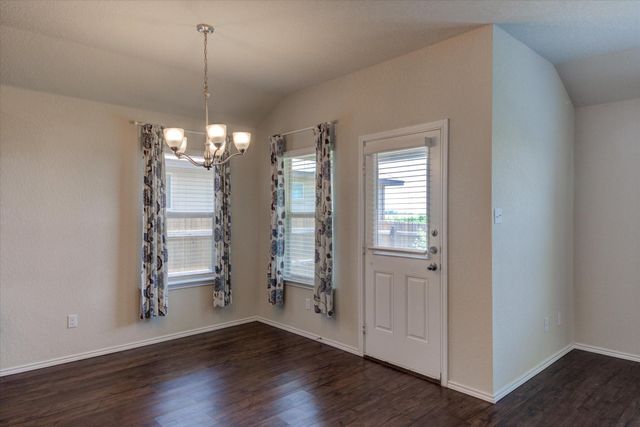 403 Kyra LN, Taylor, TX 76574