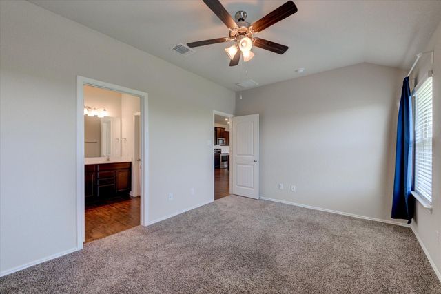 403 Kyra LN, Taylor, TX 76574