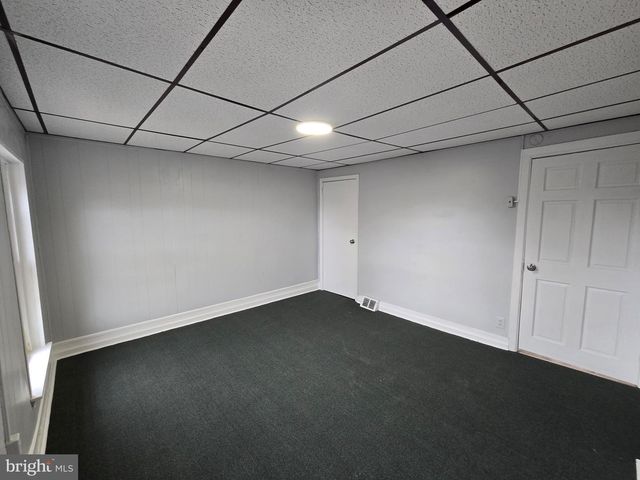 814 UPLAND ST, Chester, PA 19013