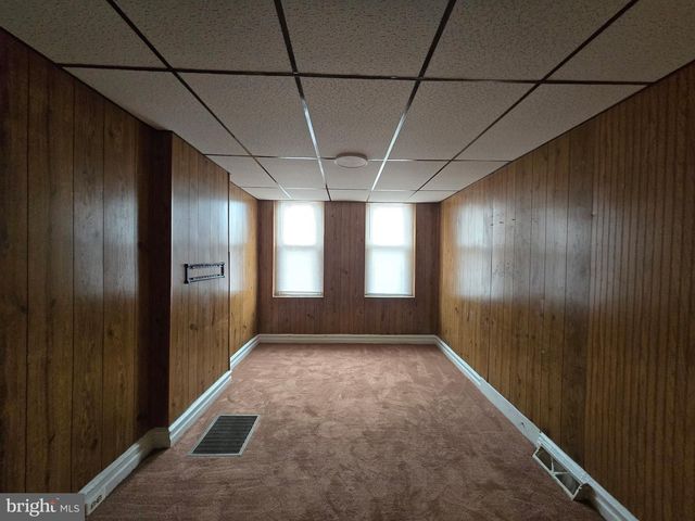 814 UPLAND ST, Chester, PA 19013