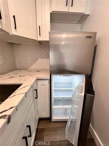 6445 Tujunga Avenue, North Hollywood, CA 91606