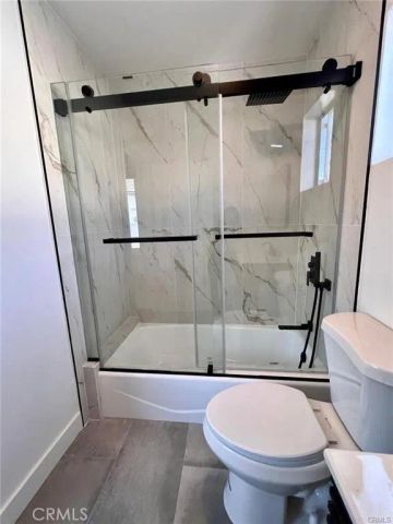 6445 Tujunga Avenue, North Hollywood, CA 91606