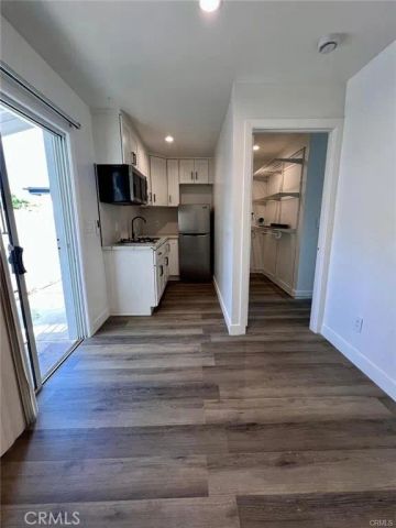 6445 Tujunga Avenue, North Hollywood, CA 91606