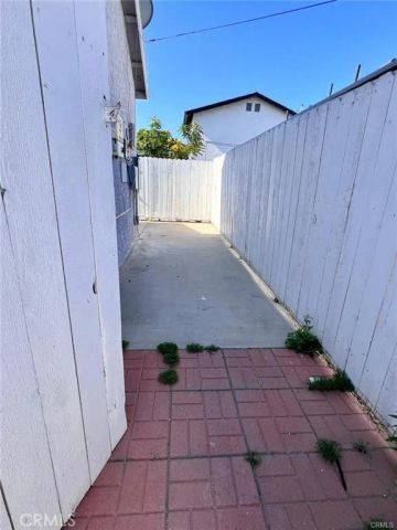 6445 Tujunga Avenue, North Hollywood, CA 91606