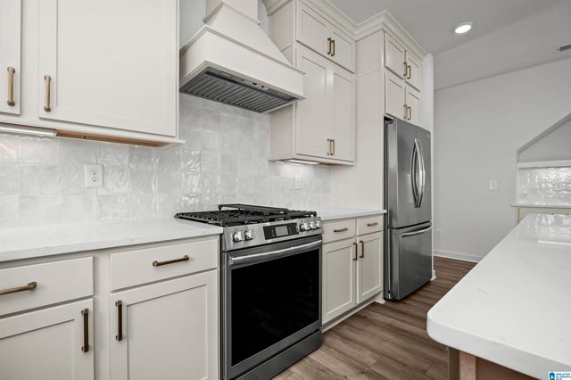 6079 RICHMOND DRIVE, Hueytown, AL 35023