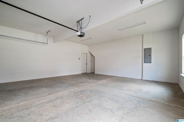 6079 RICHMOND DRIVE, Hueytown, AL 35023