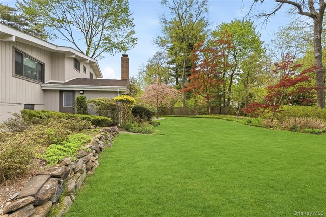 58 Spencer Court, Hartsdale, NY 10530