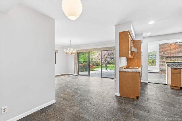 58 Spencer Court, Hartsdale, NY 10530