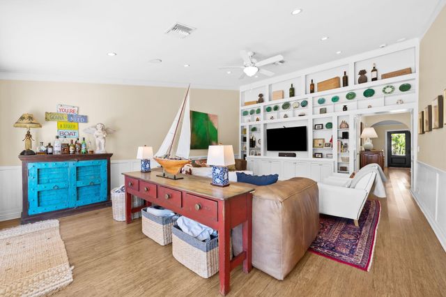 713 SE 25th Avenue, Fort Lauderdale, FL 33301