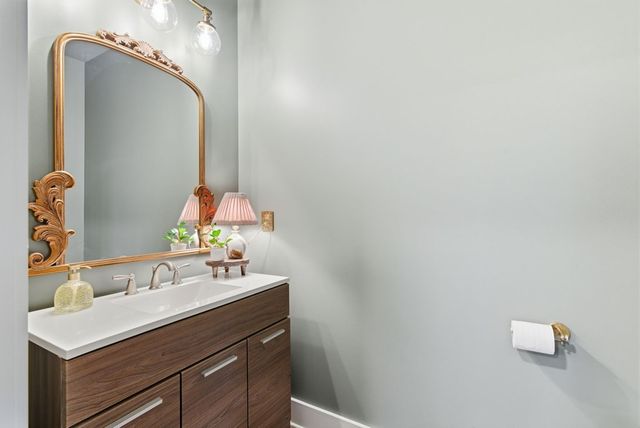 567 Crown Mountain Way, Dahlonega, GA 30533