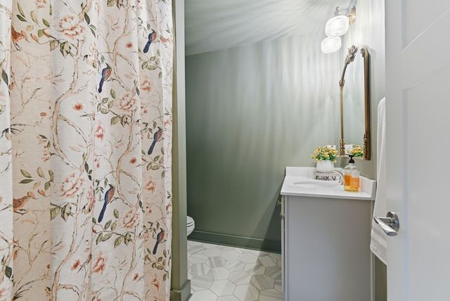 567 Crown Mountain Way, Dahlonega, GA 30533