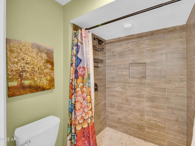 10825 W CARON Drive, Sun City, AZ 85351