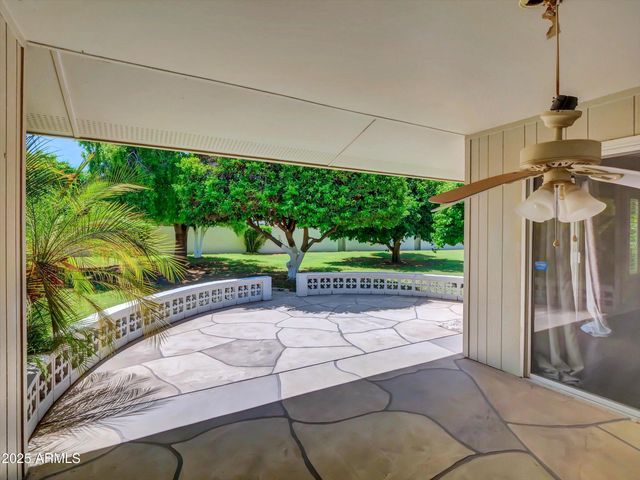 10825 W CARON Drive, Sun City, AZ 85351