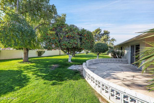 10825 W CARON Drive, Sun City, AZ 85351