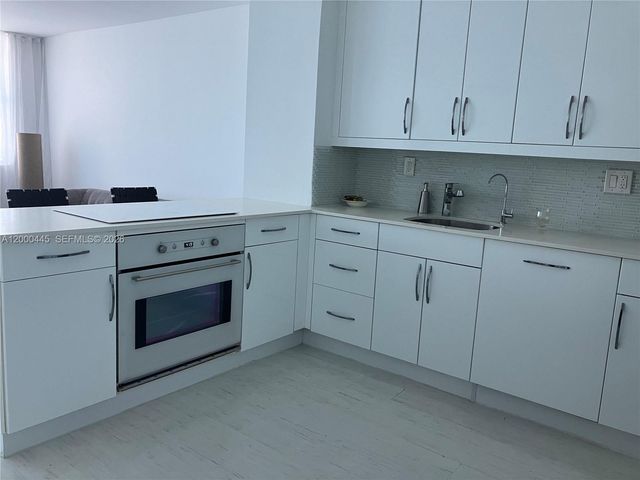 3180 S Ocean Dr 603, Hallandale Beach, FL 33009